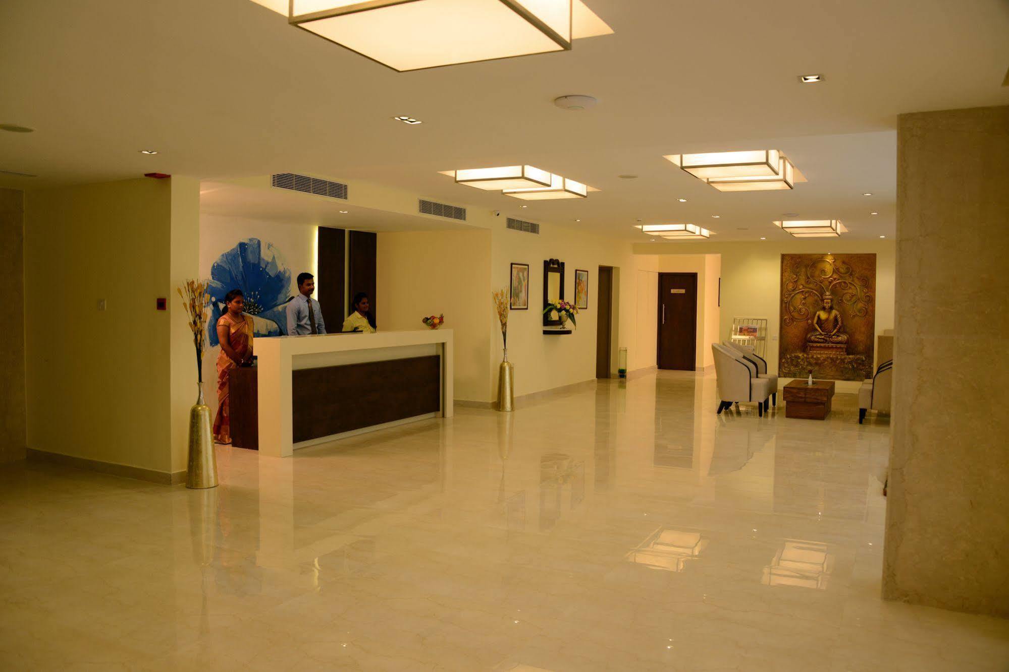 Blu Iris Hotel Chennai Exterior foto